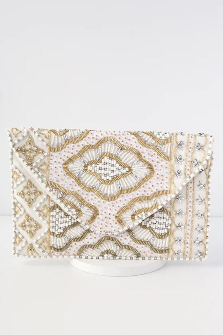 NWOT Lulus Etched in Stone Cream Beaded Clutch bag w/Gold Chain